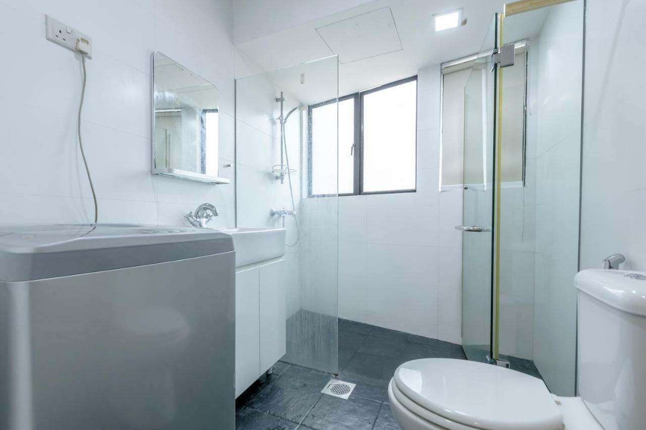 K Suites Balestier Nearby Orchard Сингапур Экстерьер фото